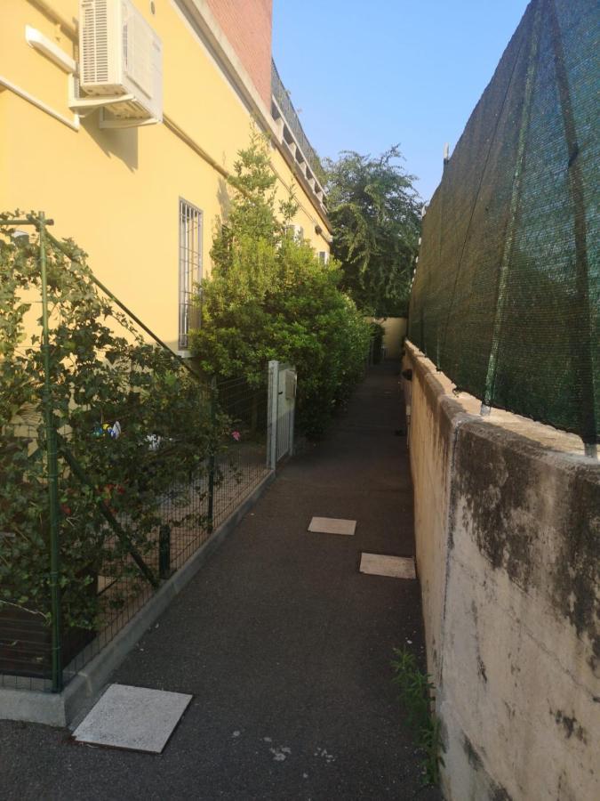 Farolfi Apartments Ranzani Bologna Luaran gambar